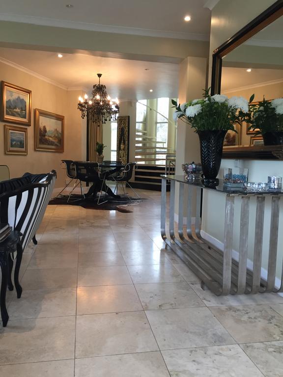 Francolin Manor Bed & Breakfast Hermanus Bagian luar foto