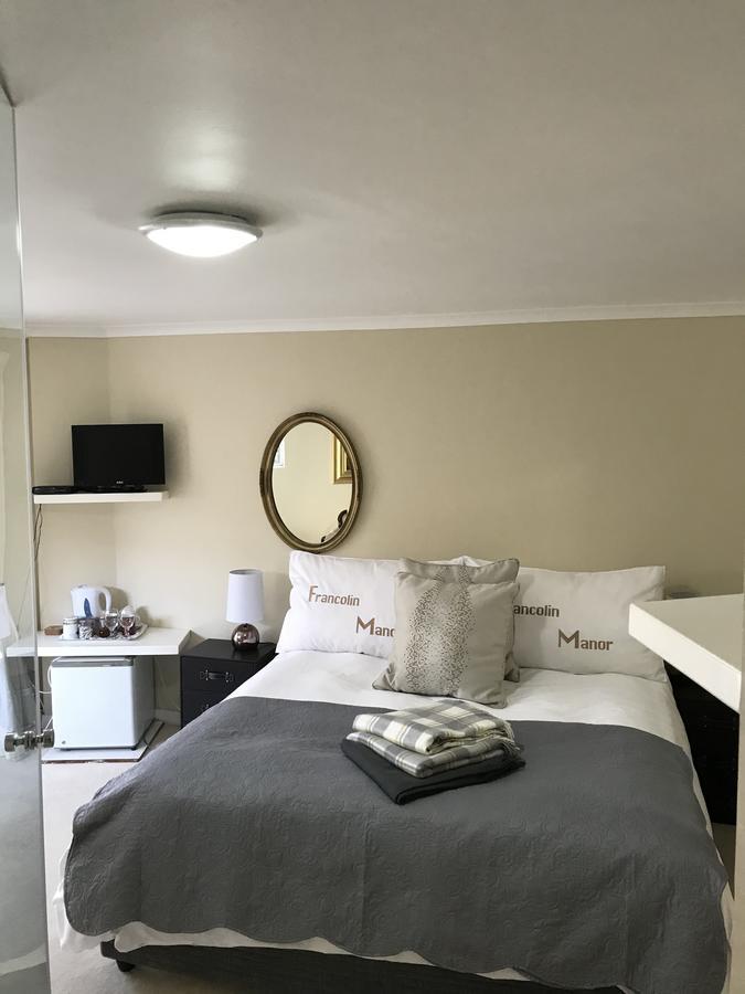 Francolin Manor Bed & Breakfast Hermanus Bagian luar foto