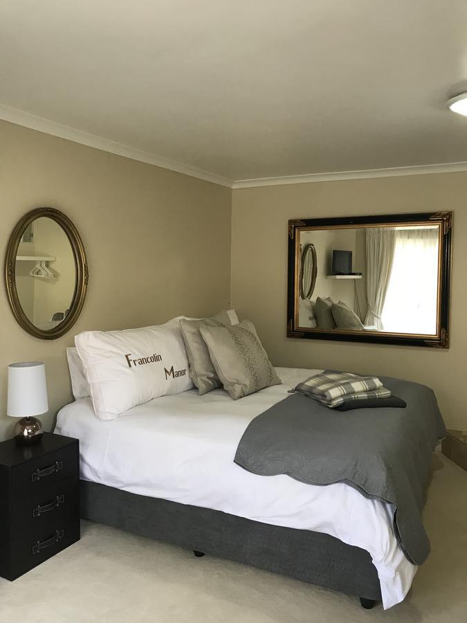 Francolin Manor Bed & Breakfast Hermanus Bagian luar foto