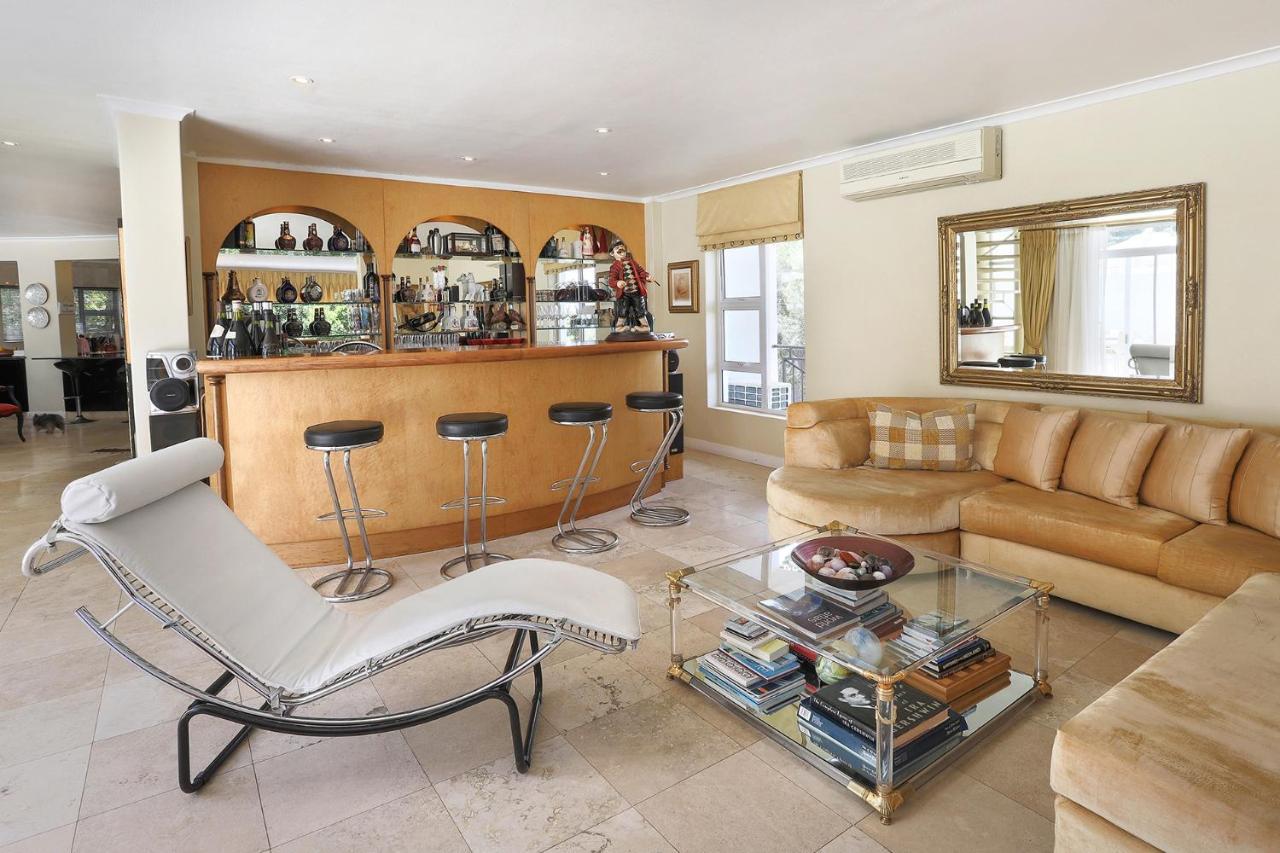 Francolin Manor Bed & Breakfast Hermanus Bagian luar foto
